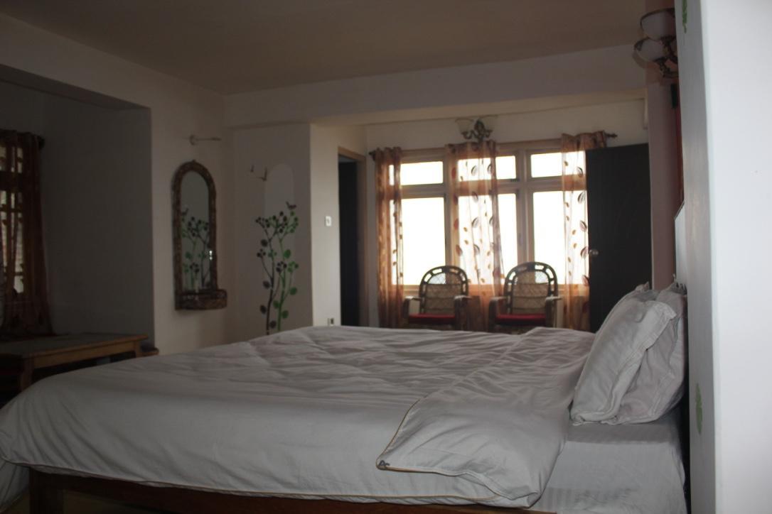 The Ace Pine Valley Hotel Pelling Exterior photo
